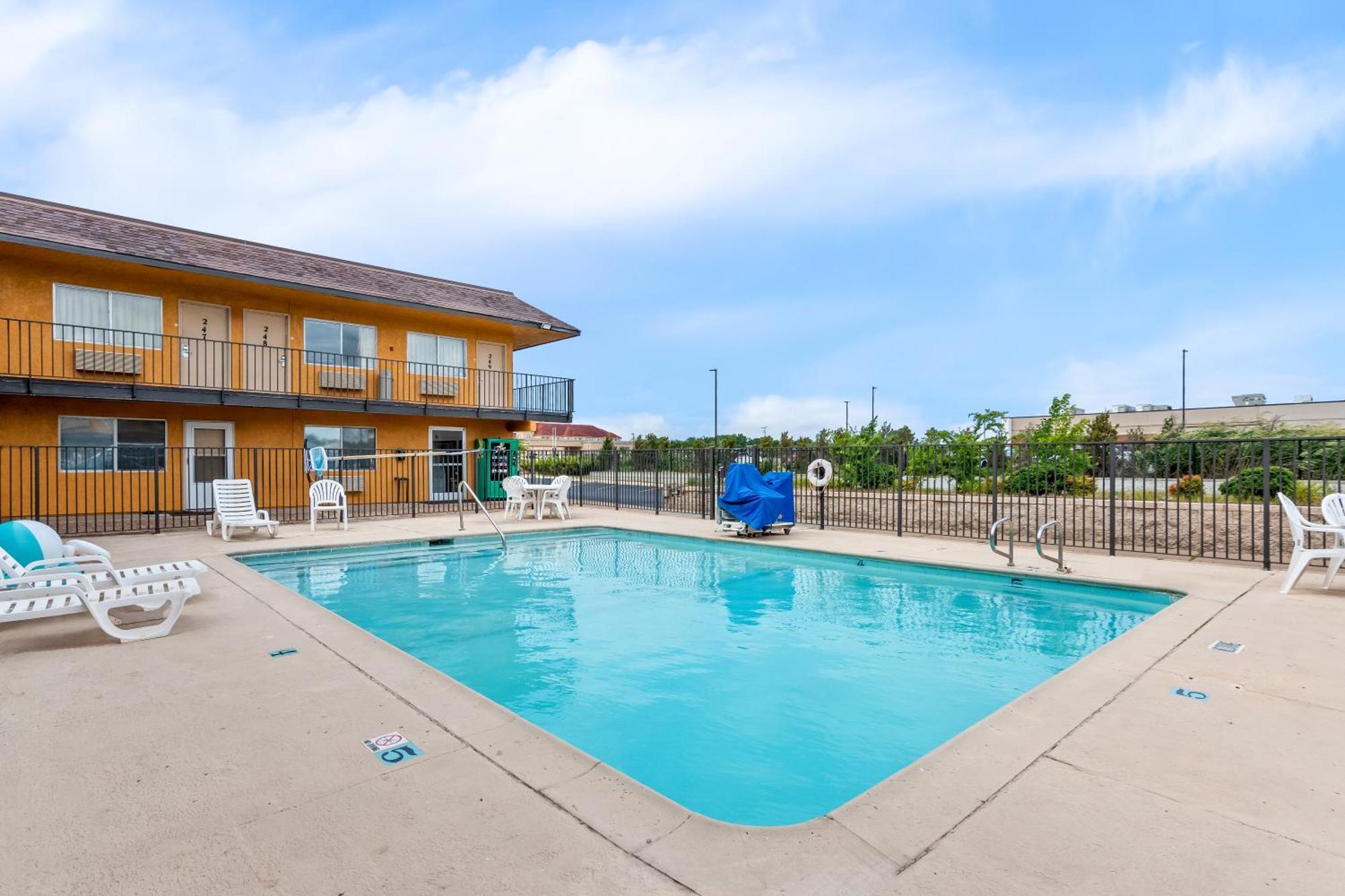 Americas Best Value Inn Stillwater Buitenkant foto