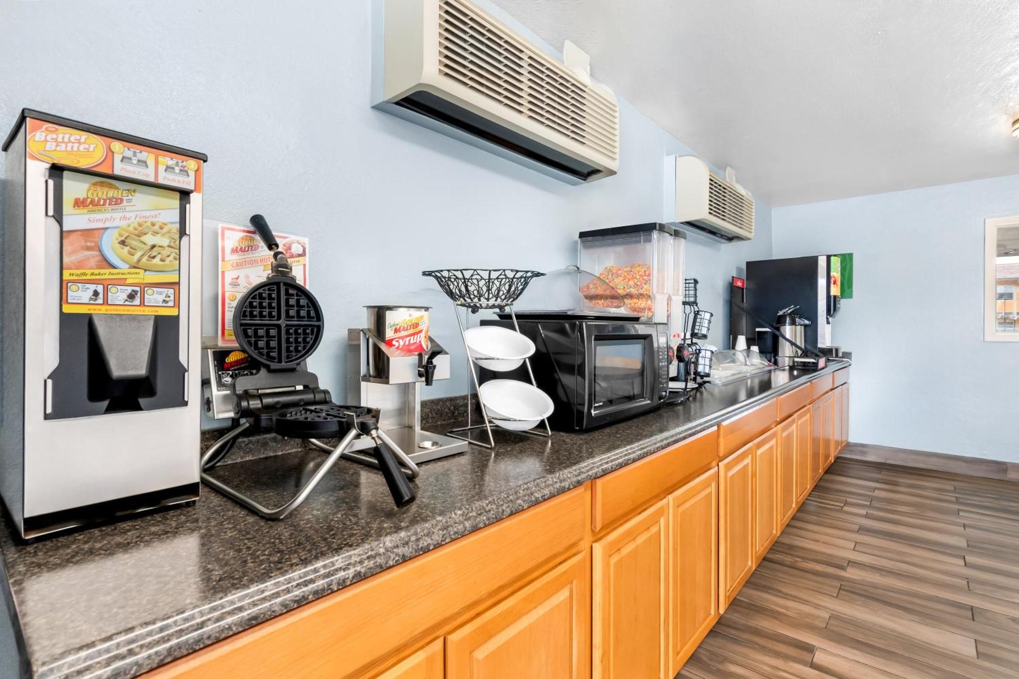 Americas Best Value Inn Stillwater Buitenkant foto