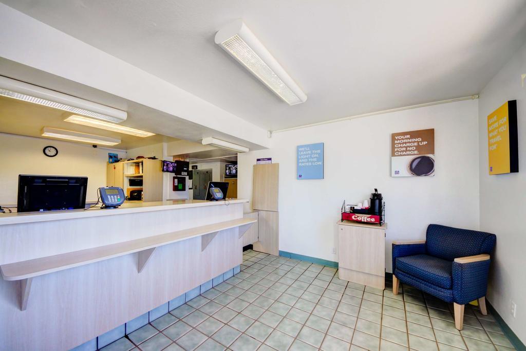 Americas Best Value Inn Stillwater Buitenkant foto