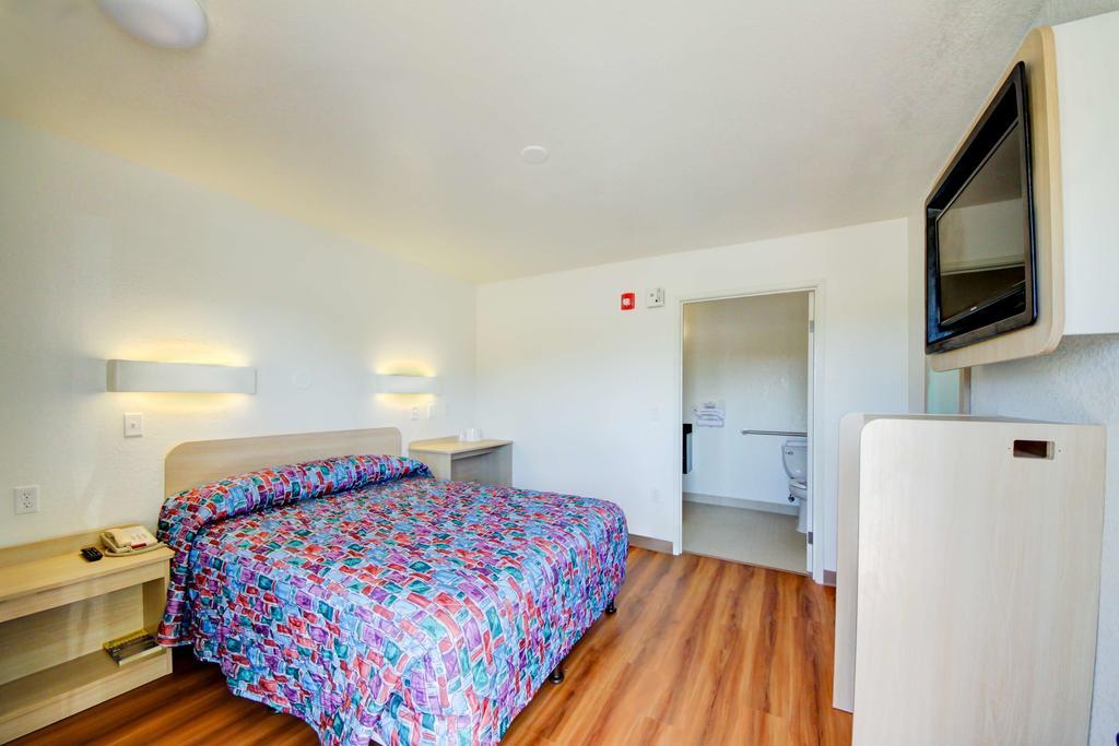 Americas Best Value Inn Stillwater Buitenkant foto