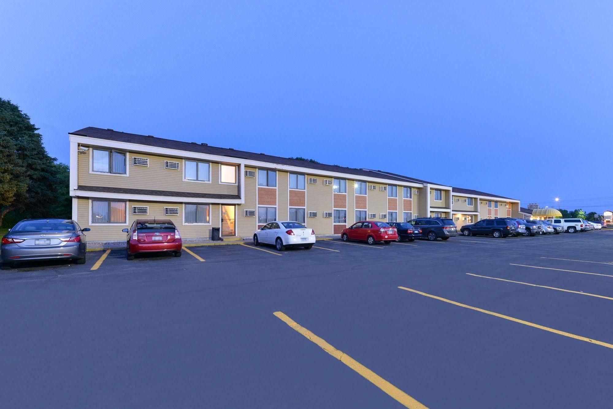 Americas Best Value Inn Stillwater Buitenkant foto